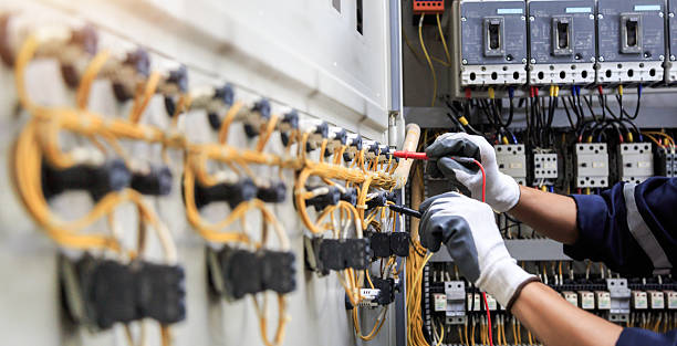 Professional Electrician technician working in Enetai, WA